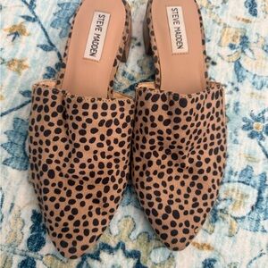 Steve Madden Brown Spotted Mules